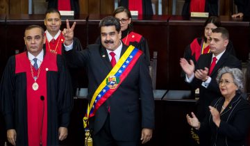 Seconde investiture pour un Nicolas Maduro affaibli