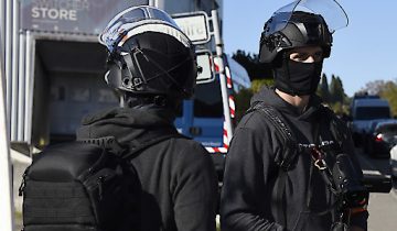 La police investit un squat au Mont-sur-Lausanne