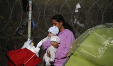  L'UE envisage d'accueillir 1500 migrants arrivés en Grèce